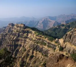 Elphinstone Point